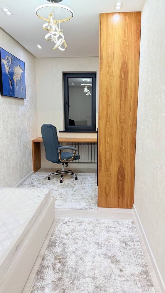 Продам квартиру на Дружба Народов