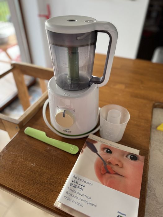 Vand aparat de gatit la abur Philips Avent