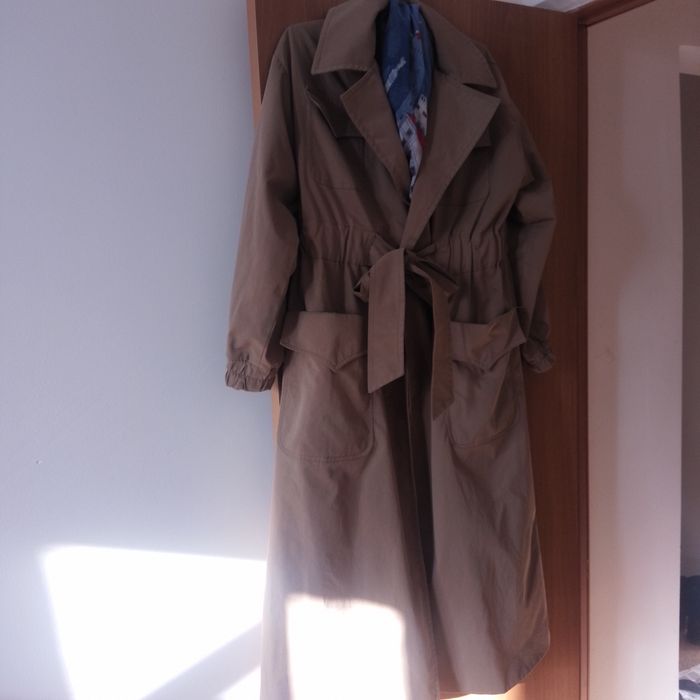 Продам плащ в хорошем состоянии