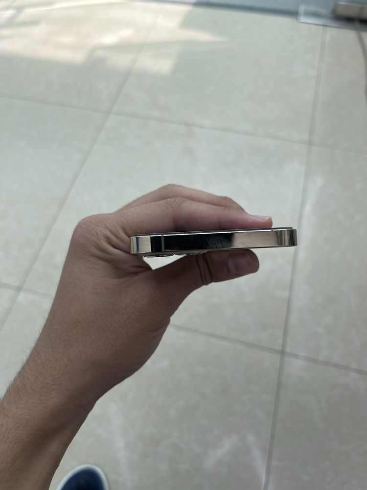 iphone 12 pro.