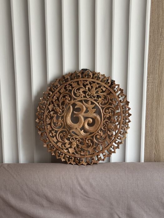 Ручная работа знак «Ом»