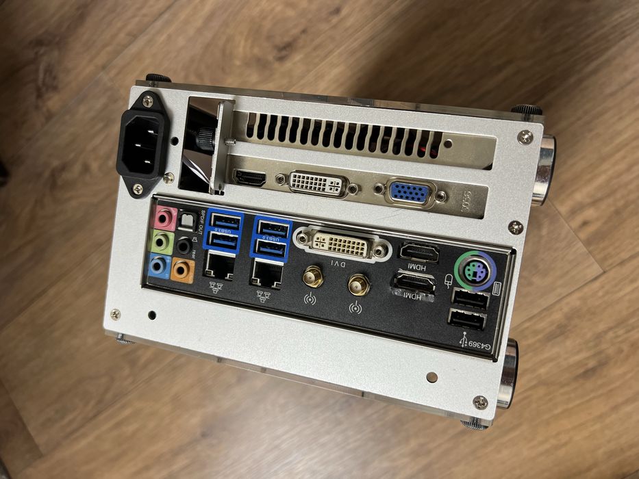 Mini-ITX система i7-16Gb-GTX750