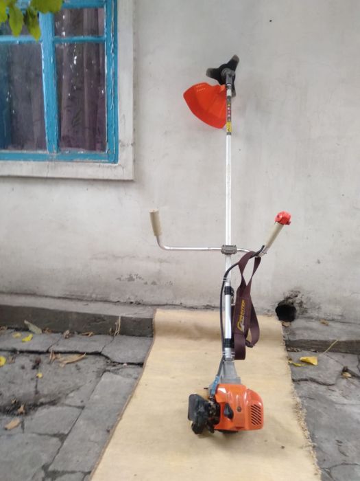 Продам бензотриммер