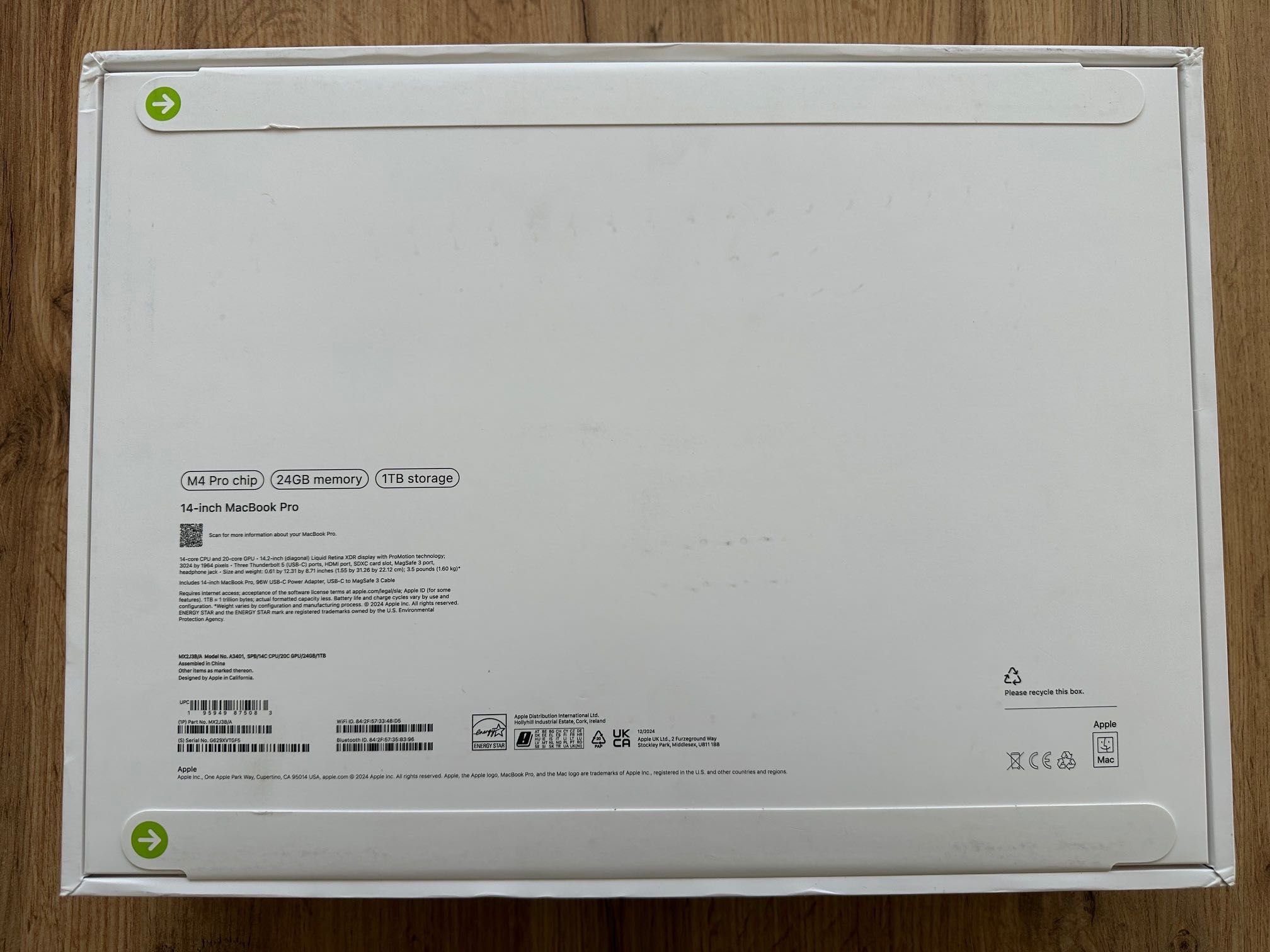 ЧИСТО НОВ MacBook Pro 14" M4 PRO Chip 14-CPU/20-GPU/24RAM/ 1TB SSD