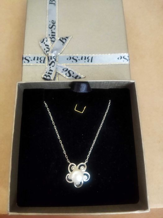 Сребърно колие сладководна перла с цирконий 925