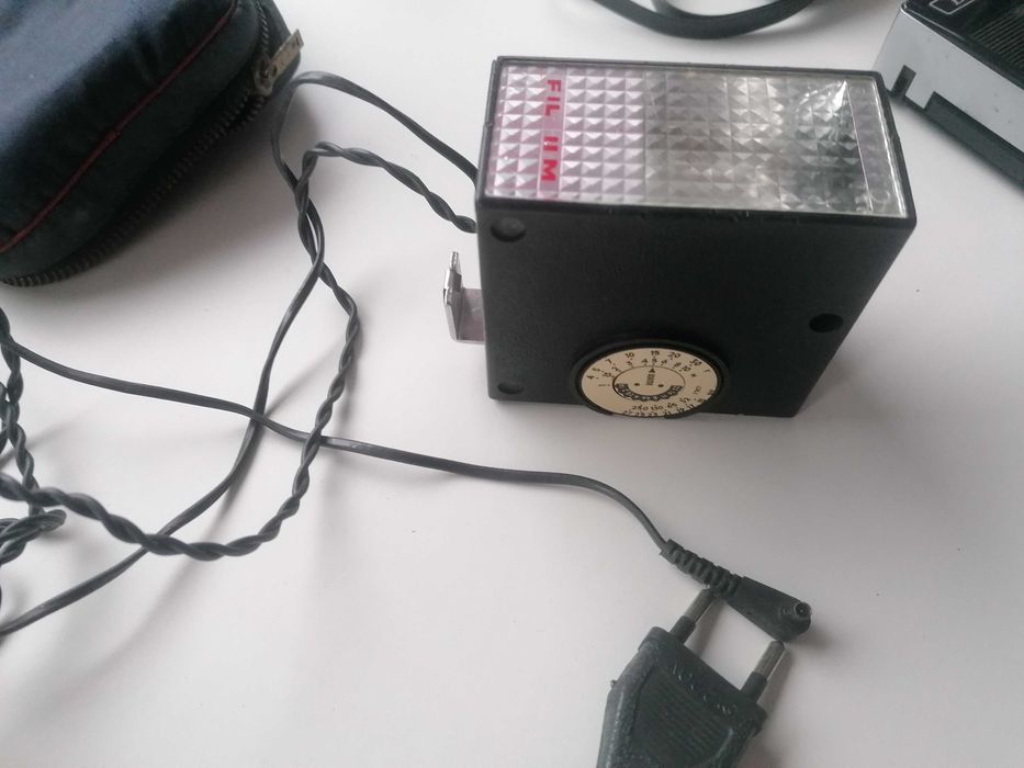 Aparate foto vechi Smena Vilia, Vilia Auto si Blitz Fil II M