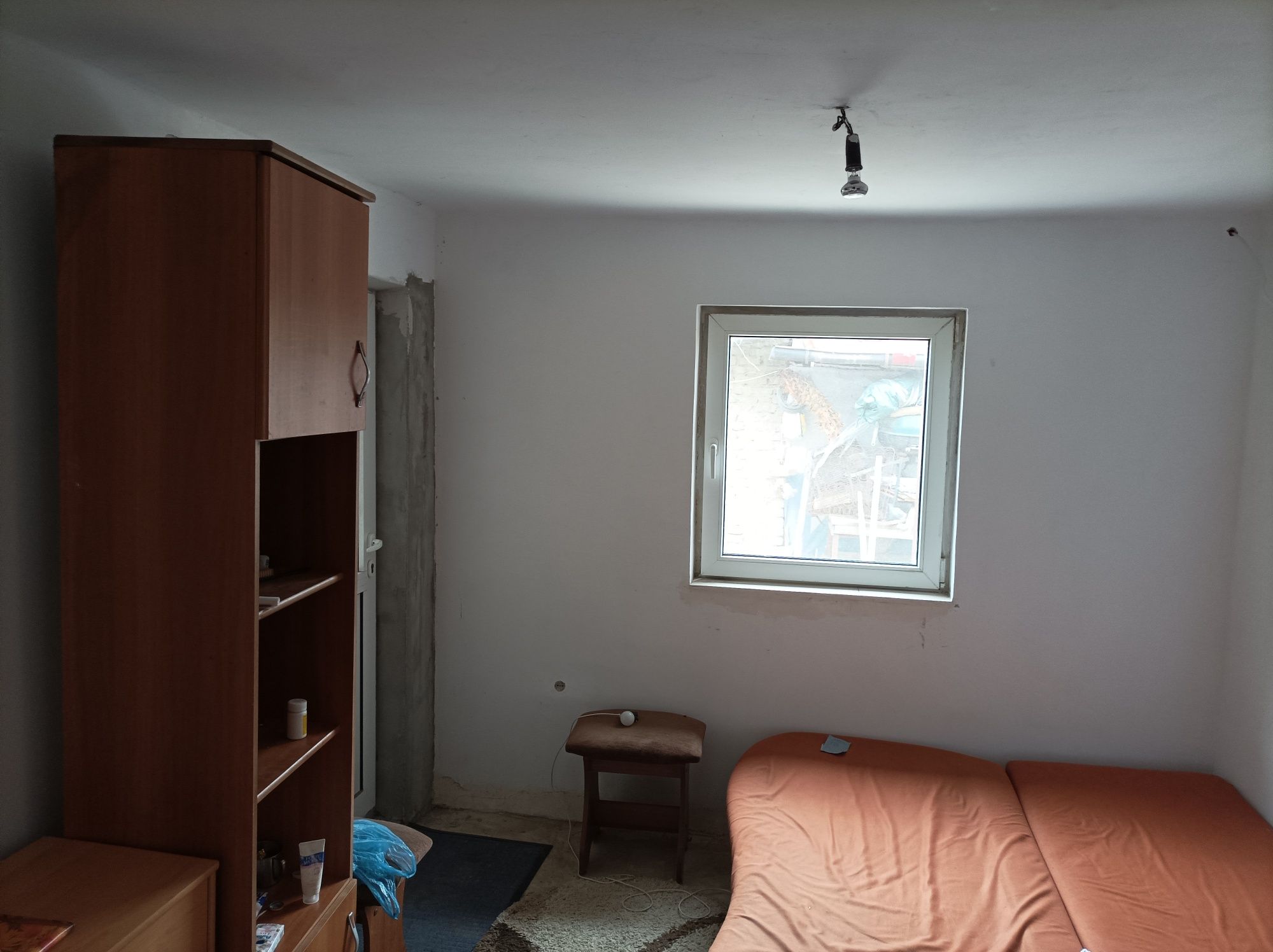 Casa cu teren 473 mp in orasul Chitila