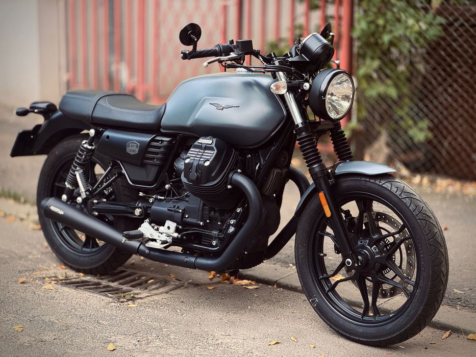Moto Guzzi V7 III Stone 2019