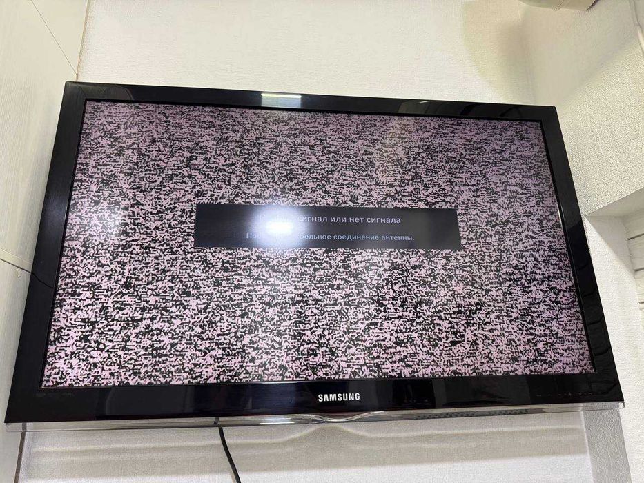 Телевизор ЖК Samsung LA40C530F1R, производство Малайзия
