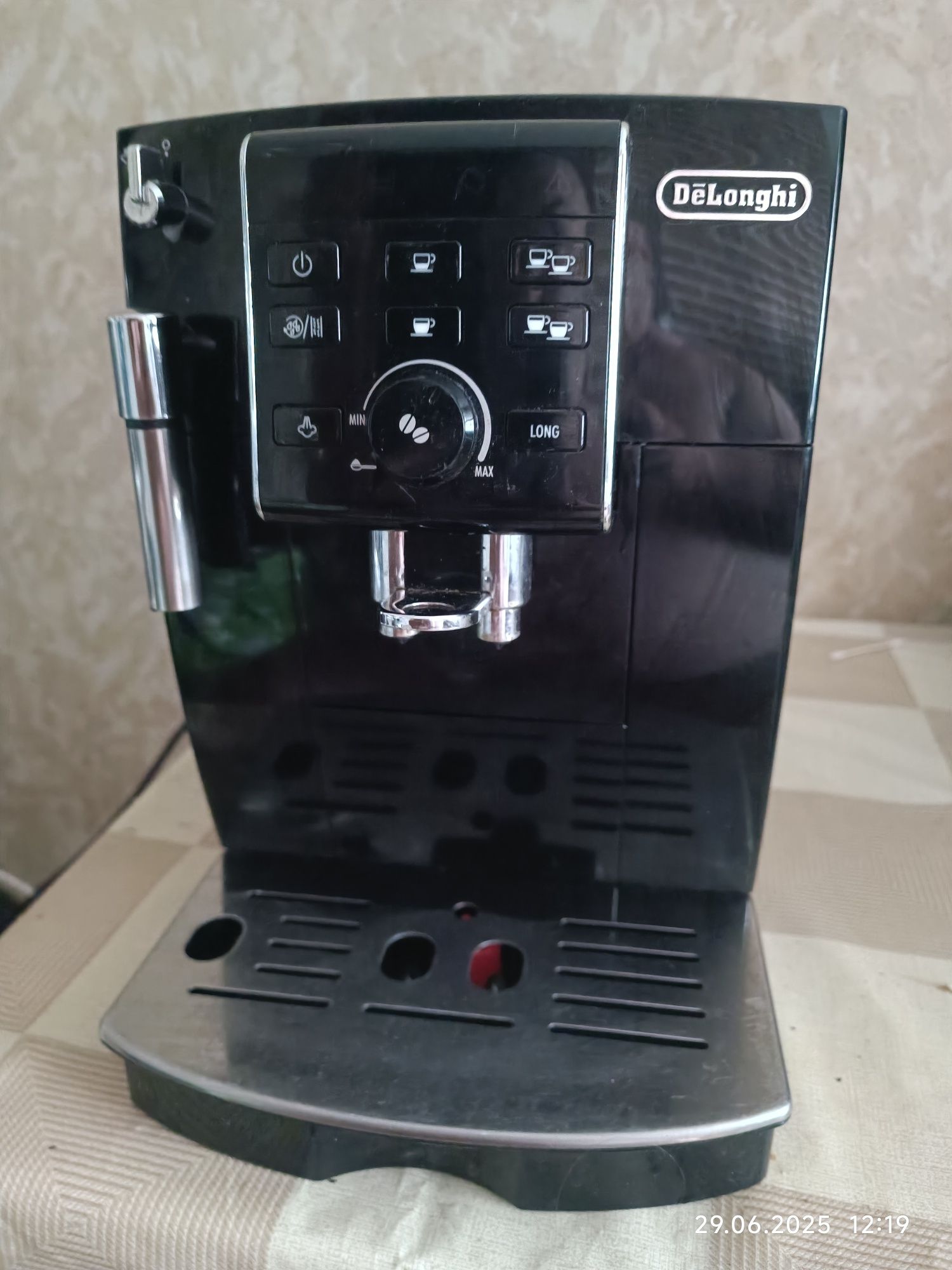 De'Longhi ECAM 13.113.B Magnifica Eco