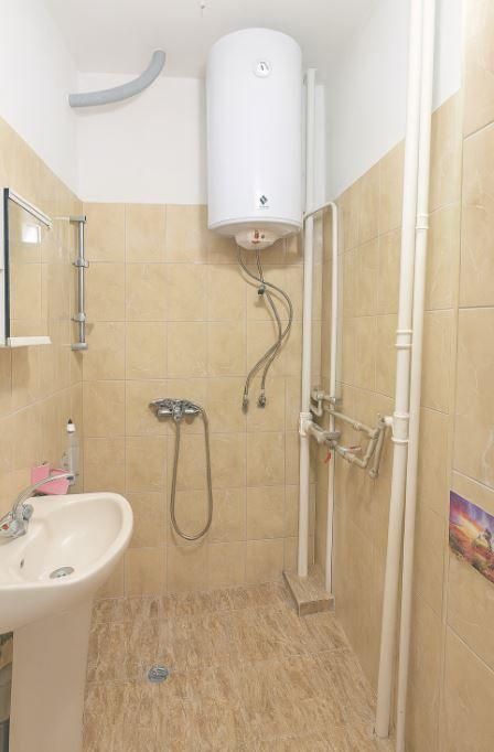 Дава се под наем Тристаен апартамент в Варна, Младост 1 - 67 кв.м за 400 € - Снимка #5