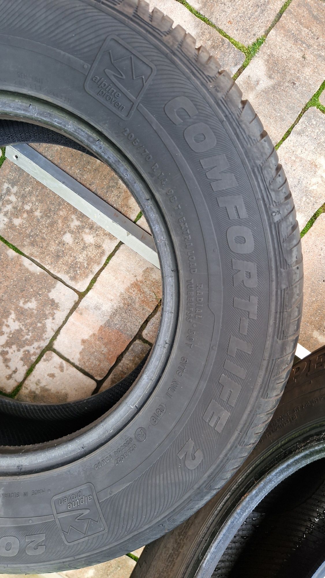 Anvelope vara 205 70 R 14 semperit