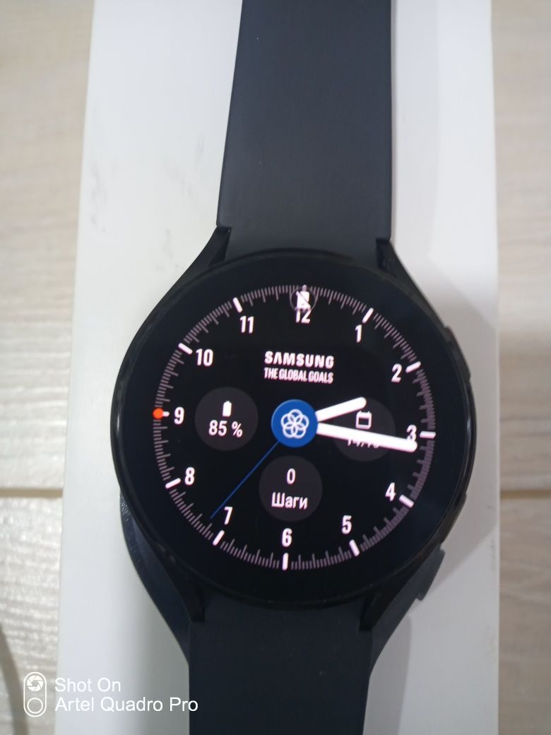 Samsung watch 4/44