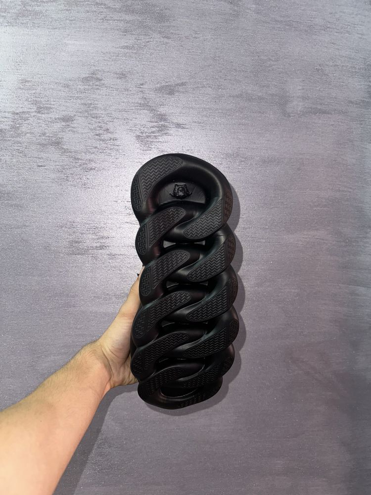 Versace Chain Reaction Black (nu nike,balenciaga,offwhite,zanotti)