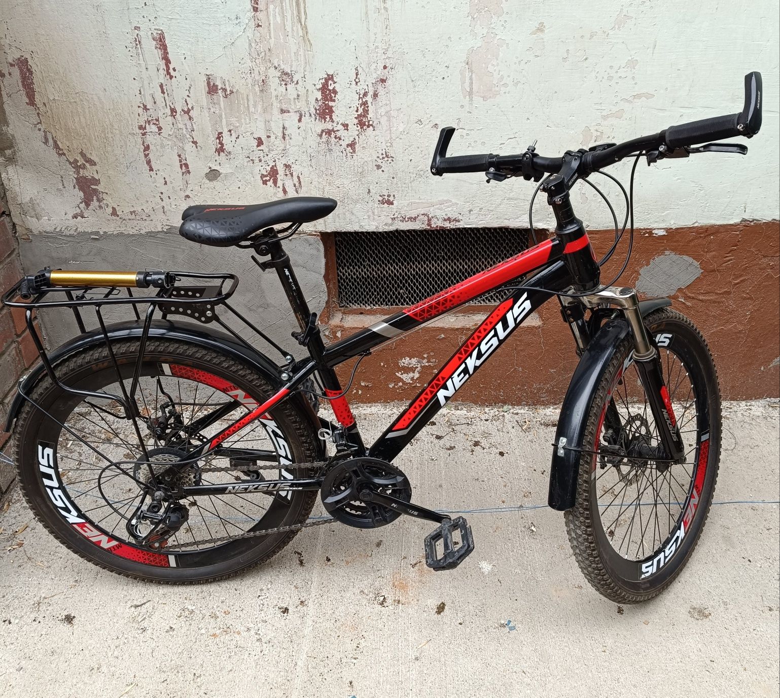 Velosiped sotiladi
