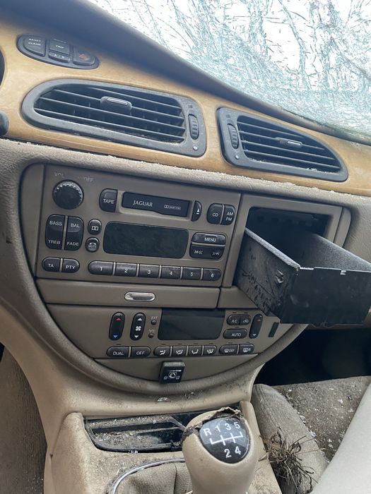 Jaguar S type 3.0i на части