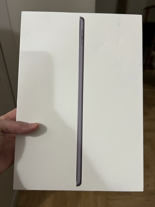 Продаю ipad 9 в отличном состоянии