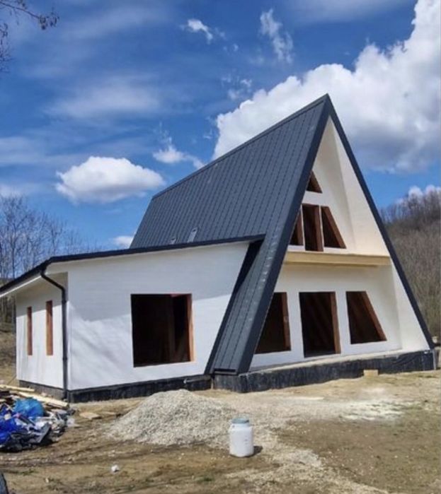 Cabane tip A frame , acceptam variante auto
