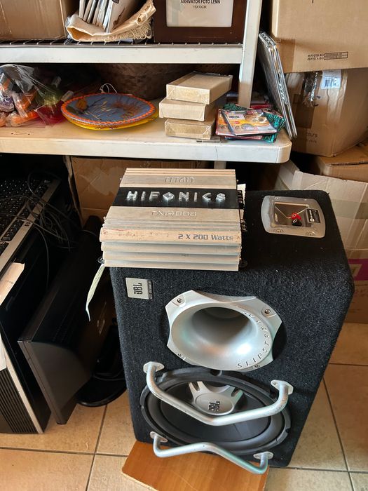 Subwoofer JBL GT 5-1204BR și Amplificator Titan