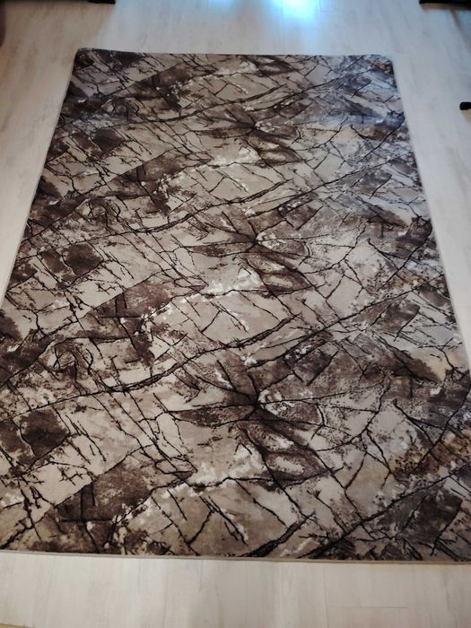 Килими нови, леки и стилни