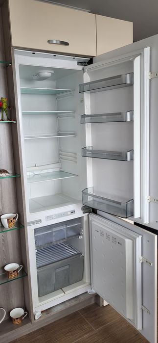 Хладилник за вграждане