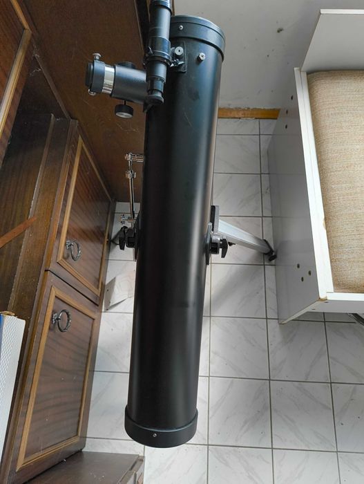 Нютонов рефлекторен телескоп Levenhuk Skyline BASE 100S