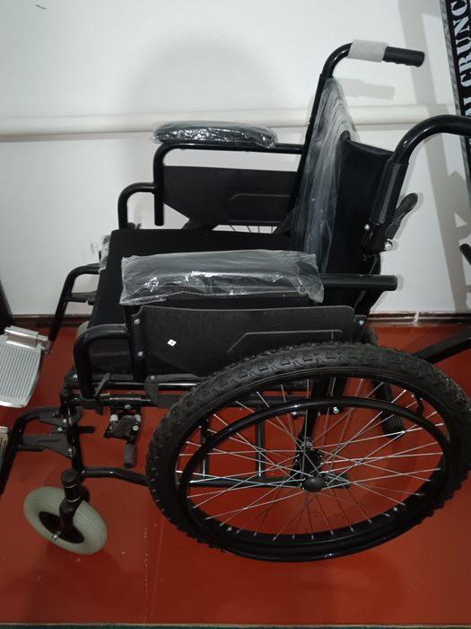 Инвалидная коляска
