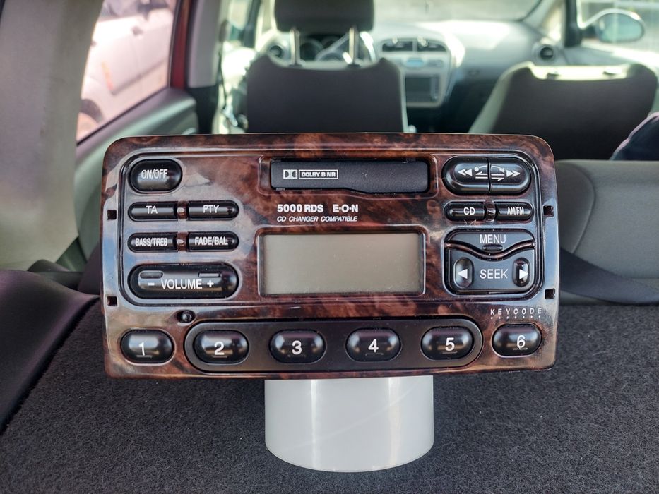 Radio \ Casetofon  ~ Orginal FORD