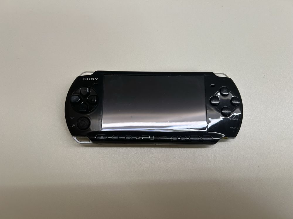 PSP 3004 Modat 101 jocuri