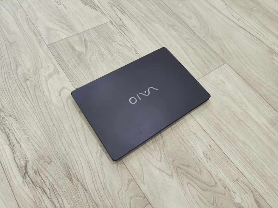 Sony Vaio S11 I5 6th 8/255Gb