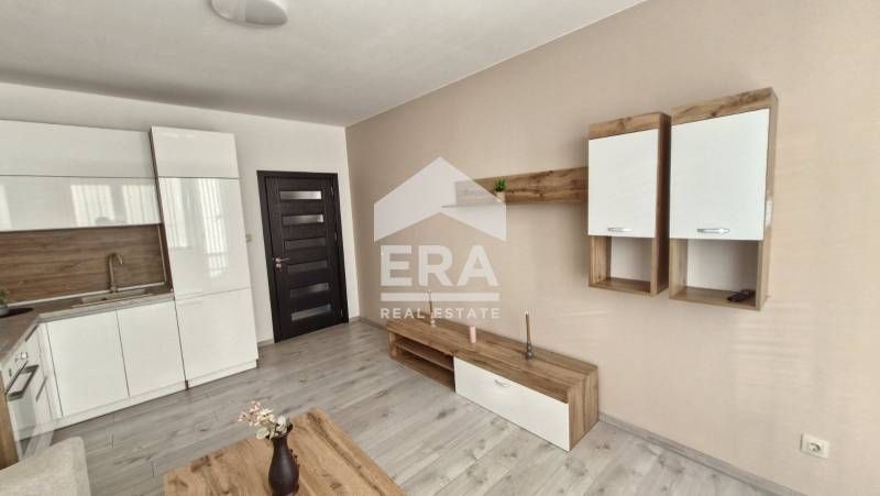 Продава се Тристаен апартамент в Варна, Младост 1 - 58 кв.м за 2242 €/кв.м - Снимка #2