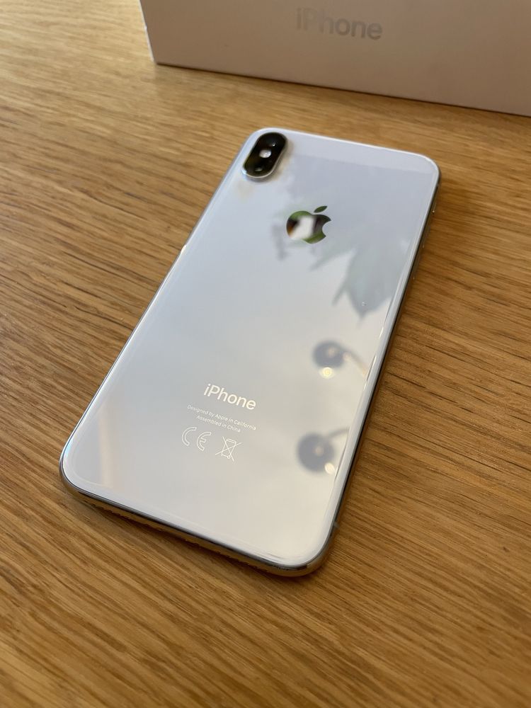 iPhone X Silver 64GB