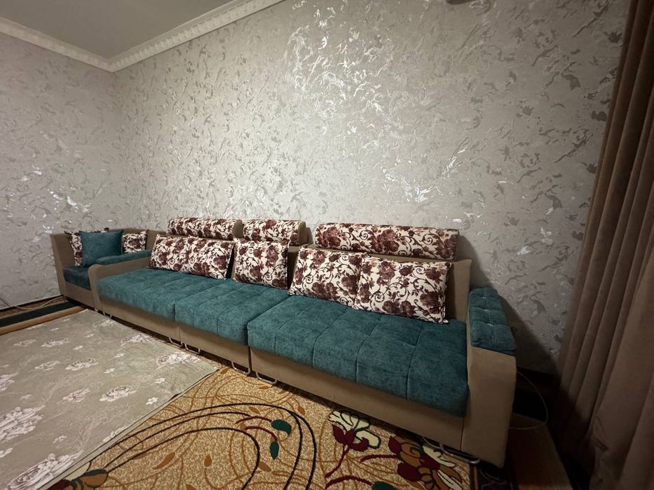 Продаётся угловой диван в отличном состоянии!