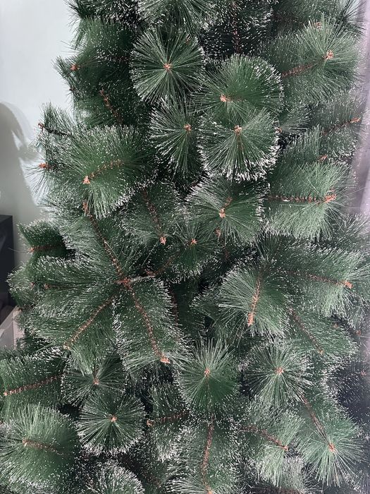 Продается новогодняя елка