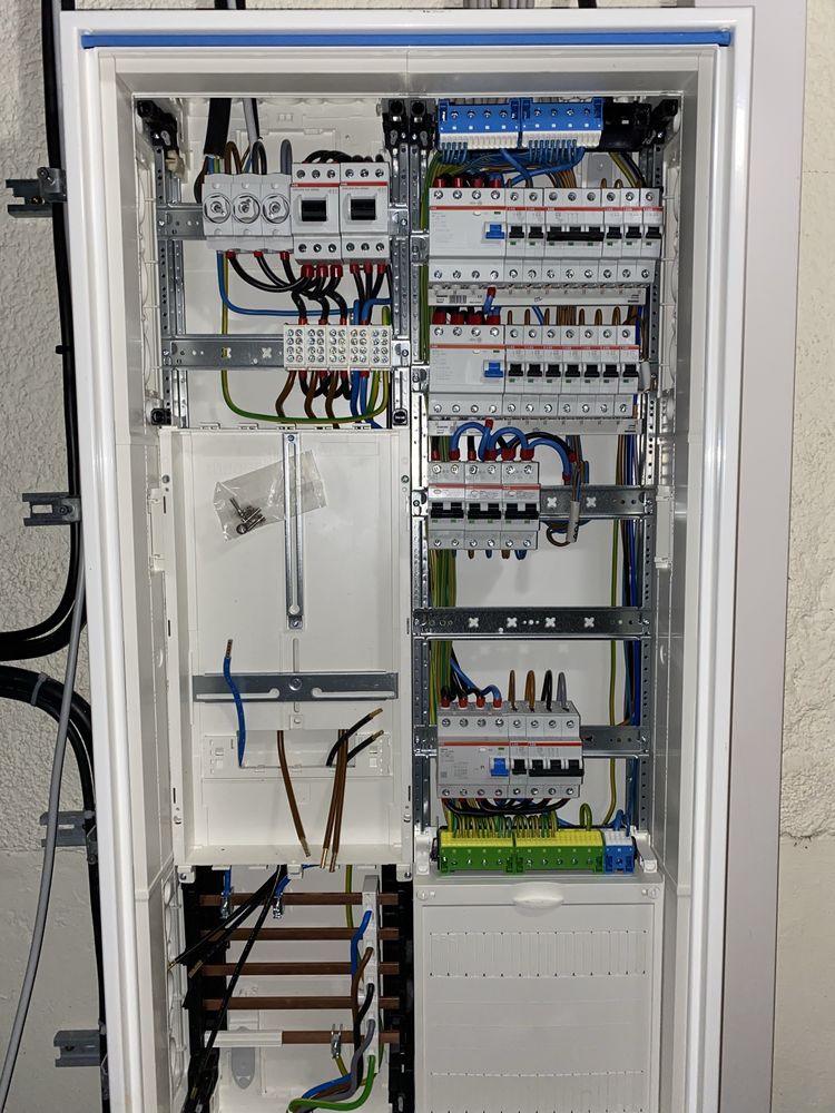 Electrician instalații electrice Sibiu