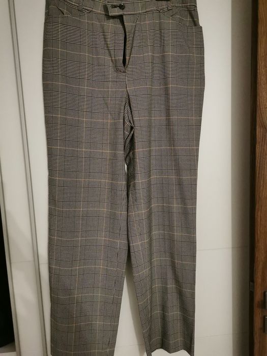 De vânzare pantaloni eleganți dama