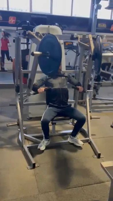 Aparate Fitness Hammer Strength