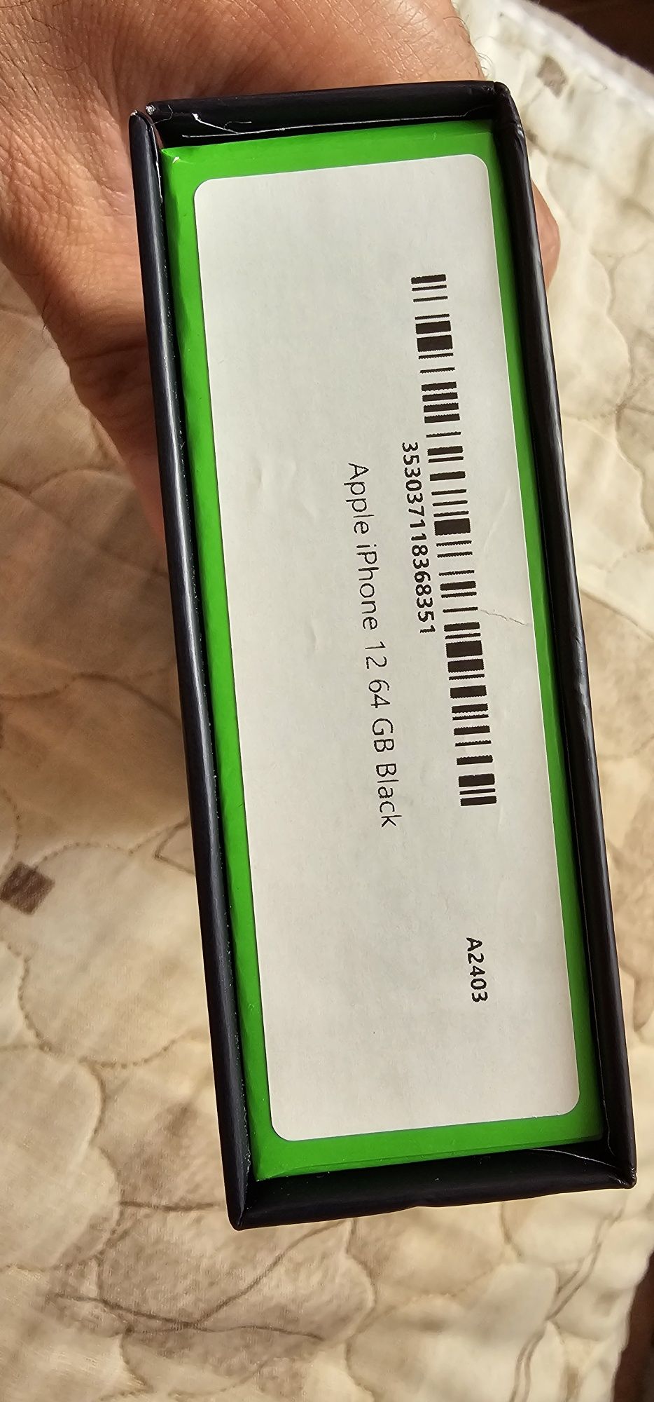 iPhone 12 64GB като нов в гаранция
