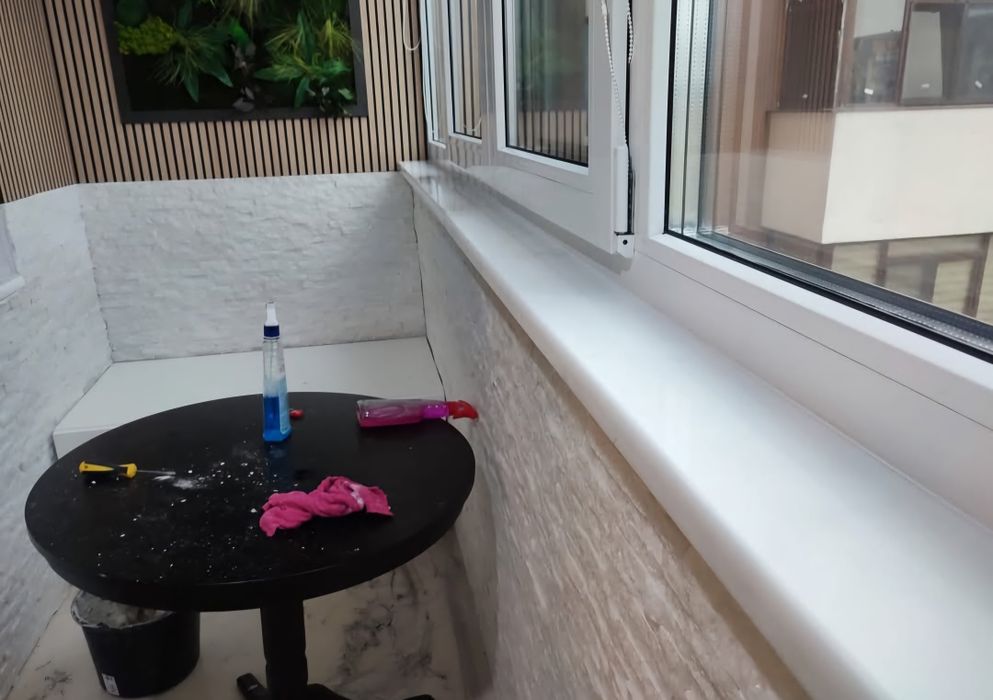 Glafuri, blaturi, trepte, pardoseli din marmură și granit