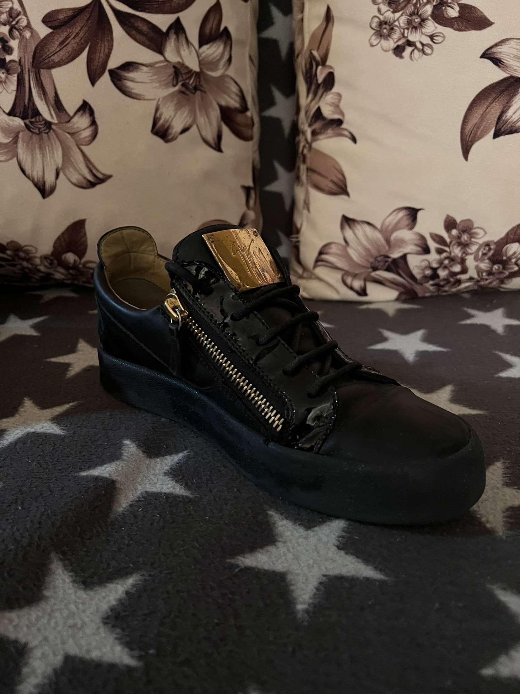 Giuseppe Zanotti Frankie
