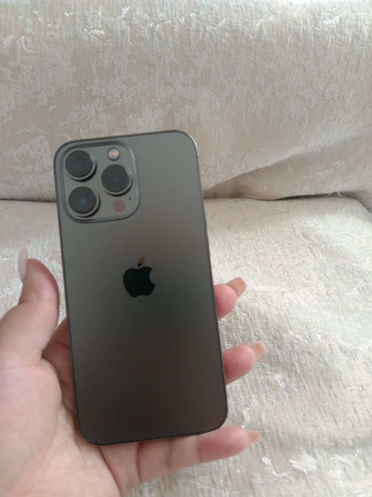 Iphone 13 pro  %80