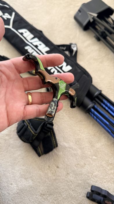 Arc Compound Sanlida Dragon x8 kit+ accesorii+ Cadou Walther Maceta