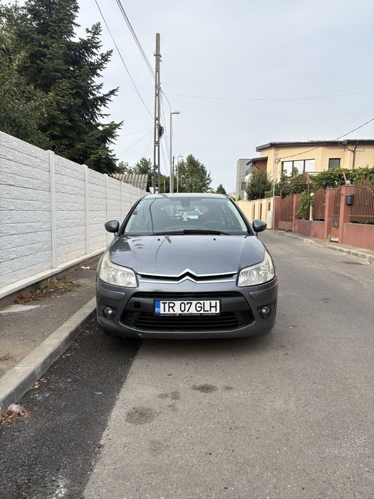 Citroen C4 2010.