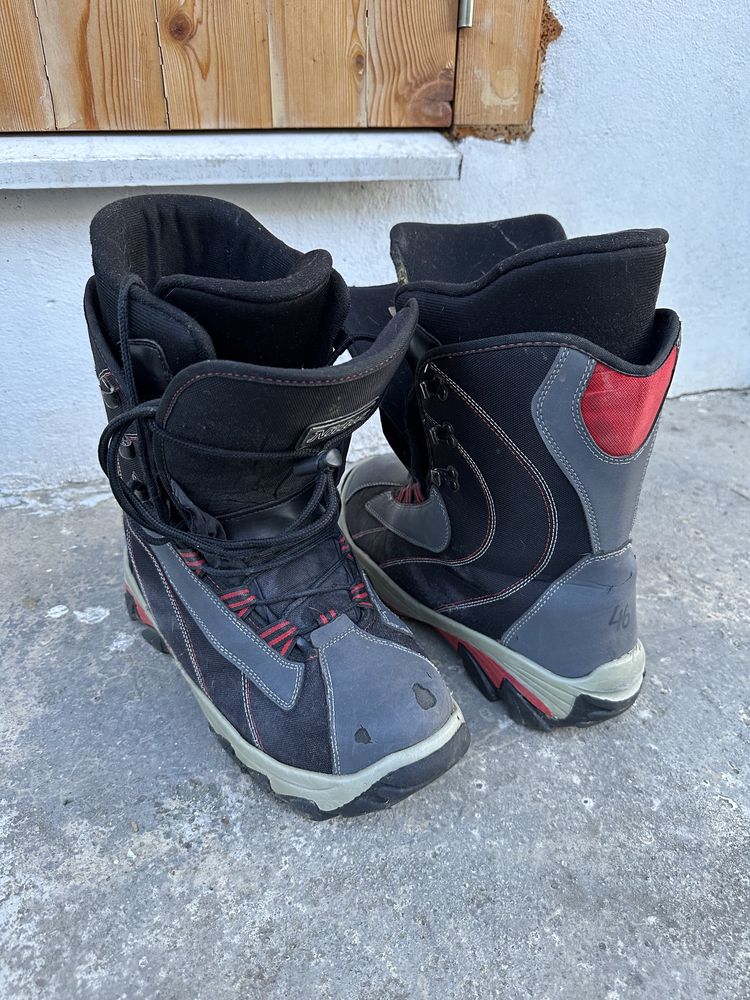 Boots snowboard 46