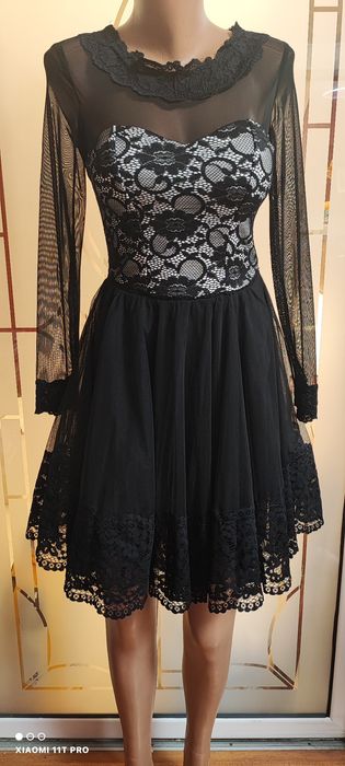 Reducere fulger! Rochie superbă evenimente, M