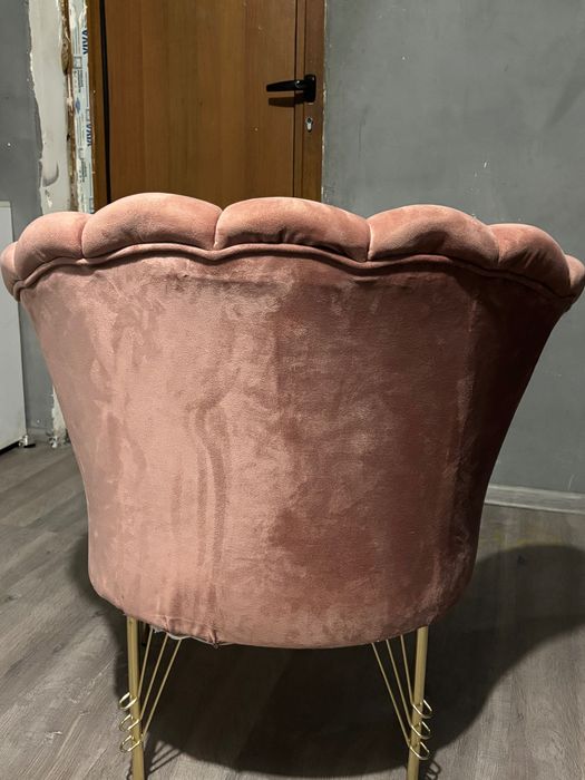 Кресло в цвят пепел от рози 60 ×62 ×87h см