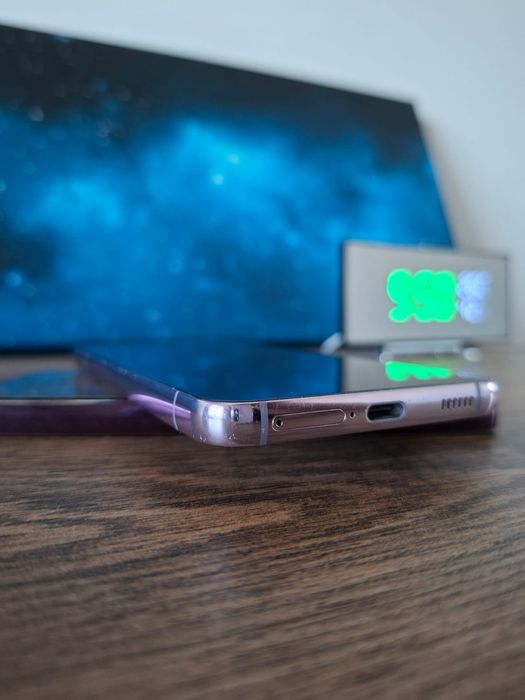 Samsung Galaxy S 22 Purple