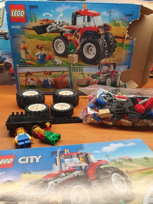 Lego 60287 Tractor