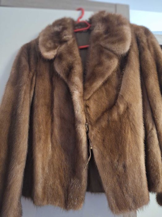 Haina de blana naturala de vulpe