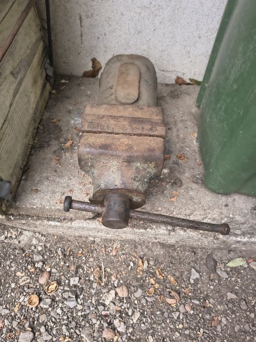 Menghină de 150 mm